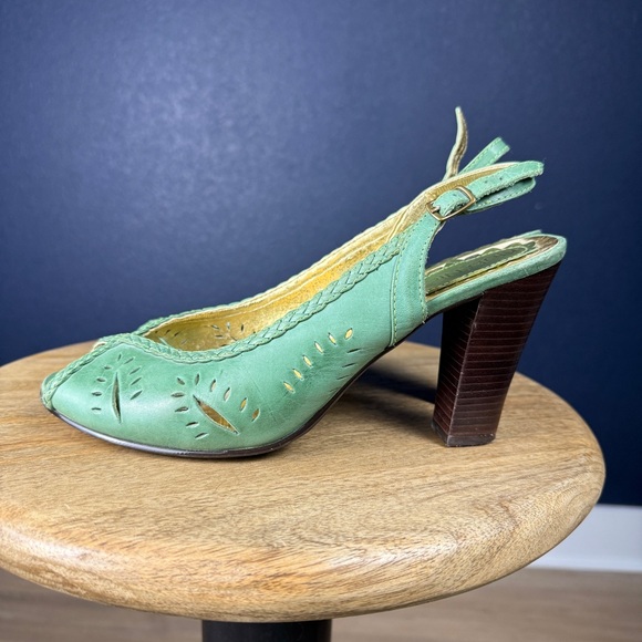 Anthropologie Klub Nico Green Leather Slingback Peep Toe Heels, Size 9 - Picture 4 of 7